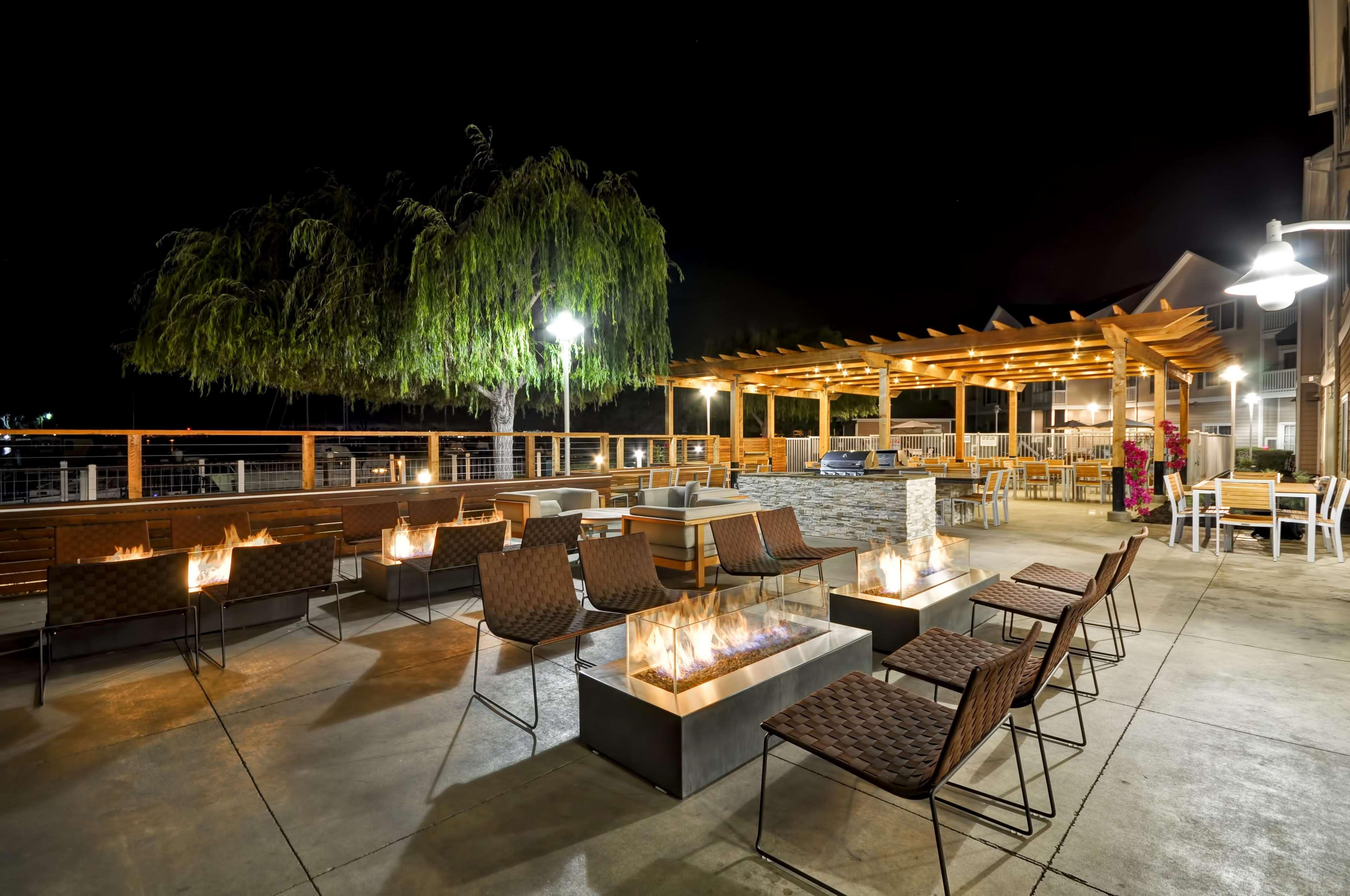 Best Western Bandera Suites & Saloon エクステリア 写真