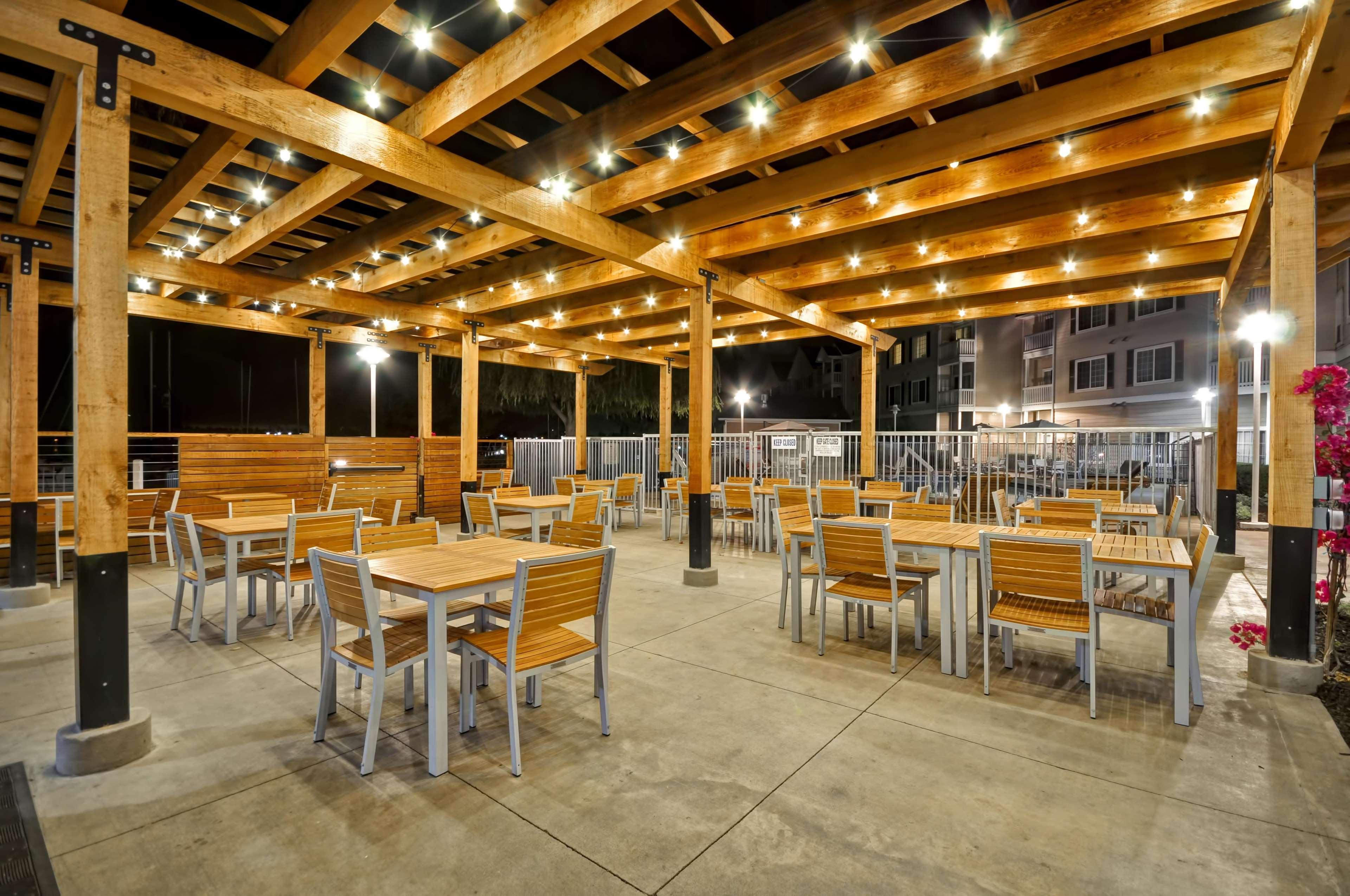 Best Western Bandera Suites & Saloon エクステリア 写真