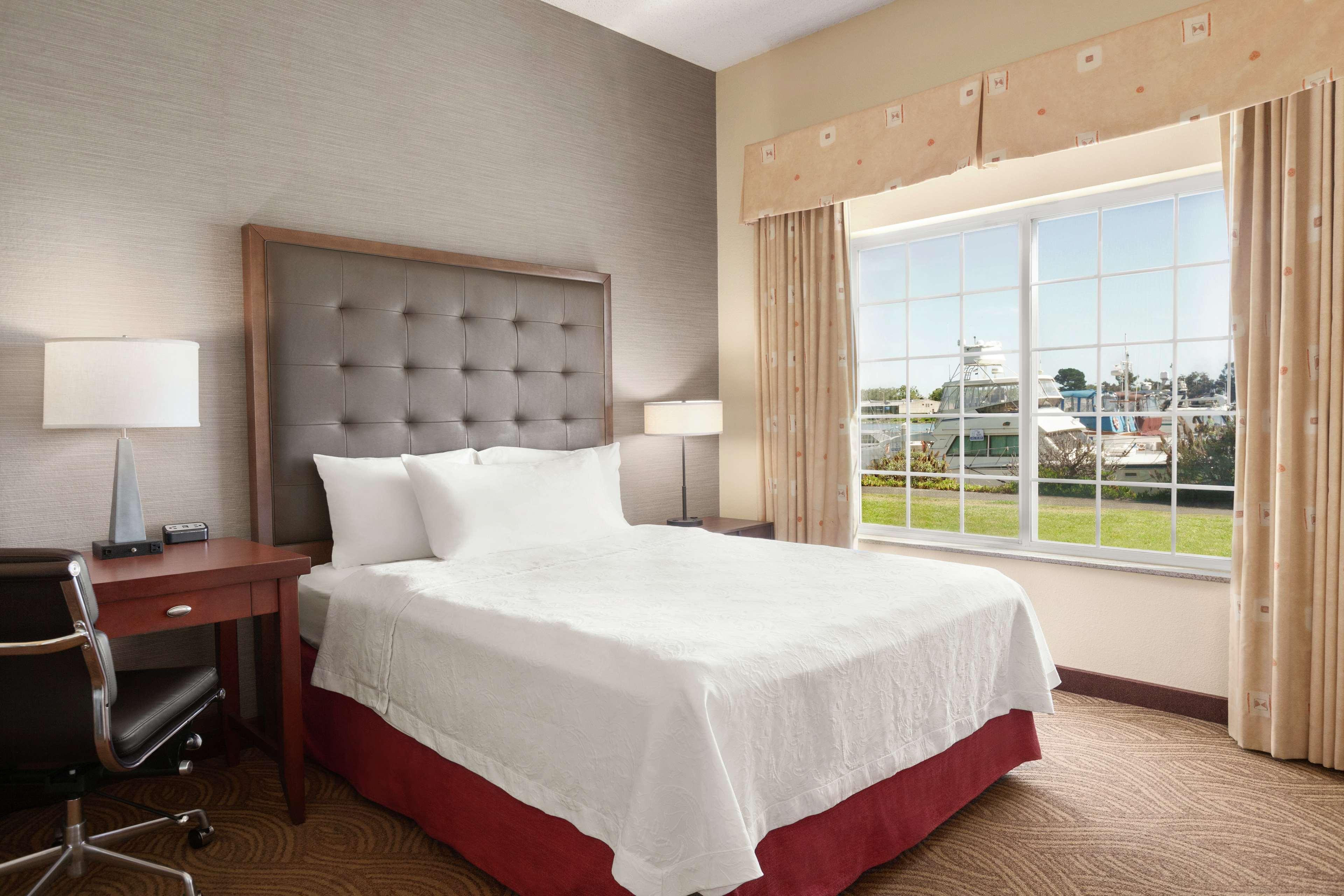 Best Western Bandera Suites & Saloon エクステリア 写真