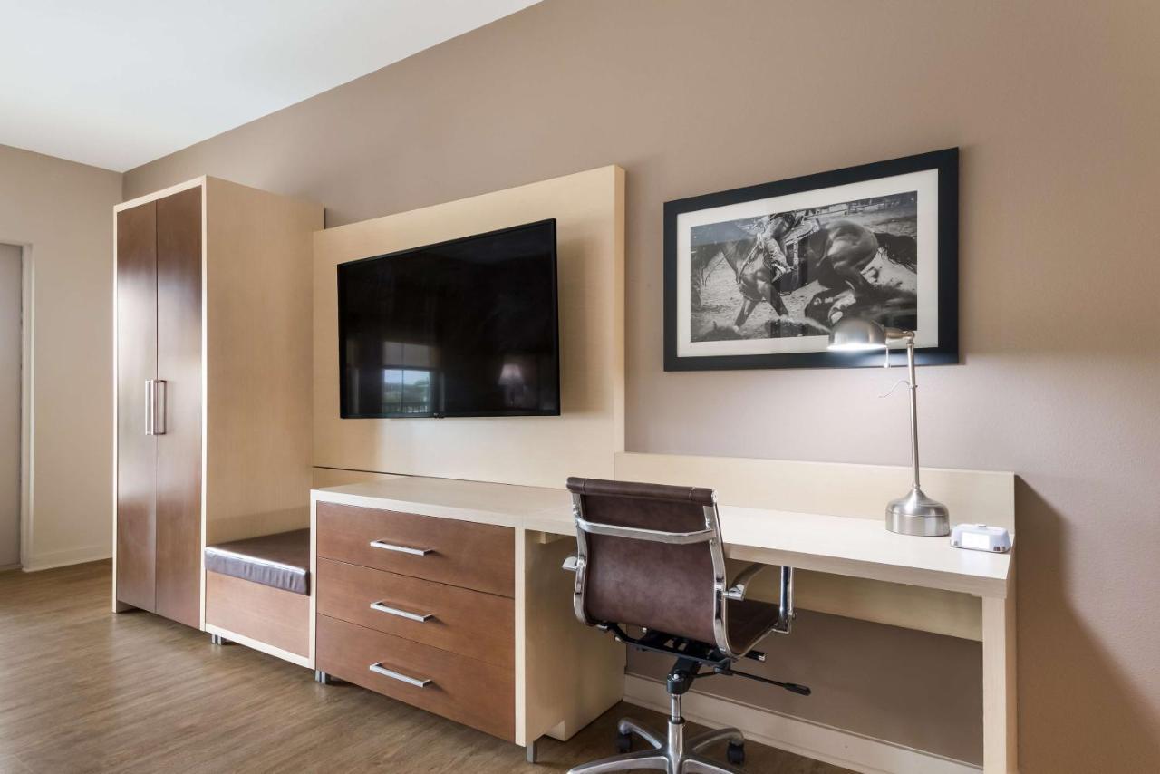 Best Western Bandera Suites & Saloon エクステリア 写真